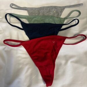 Victoria’s Secret Cotton V-Strings